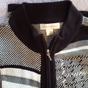 Long sleeve sweater, zipper front